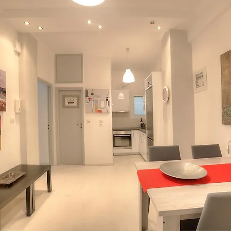 Apartment Cosy In Glyfada Center Athens