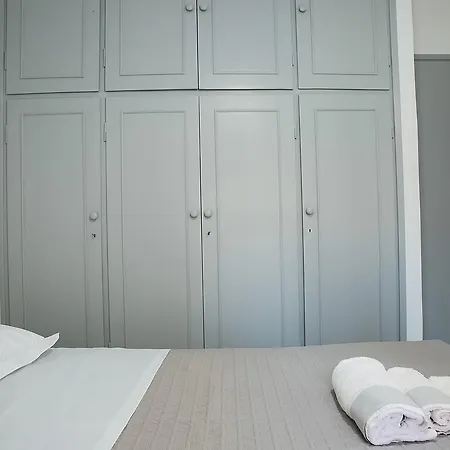 Appartamento Cosy In Glyfada Center